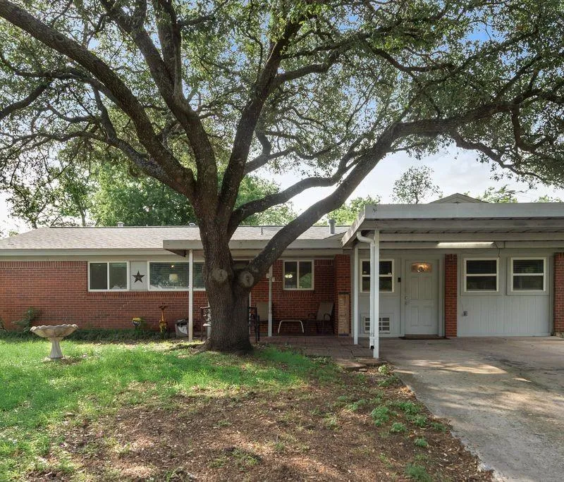 8857 Kate Street, White Settlement TX 76108
