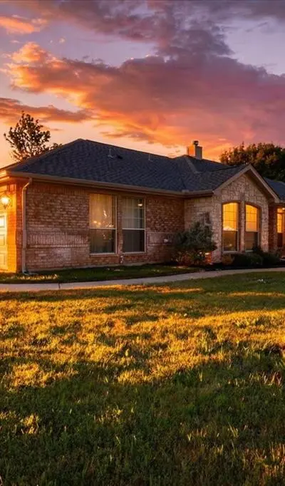 306 N Rolling Plains Drive, Rhome TX 76078