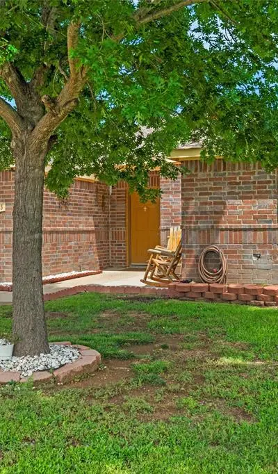 3145 Ronay Drive, Forest Hill TX 76140 - Photo 3