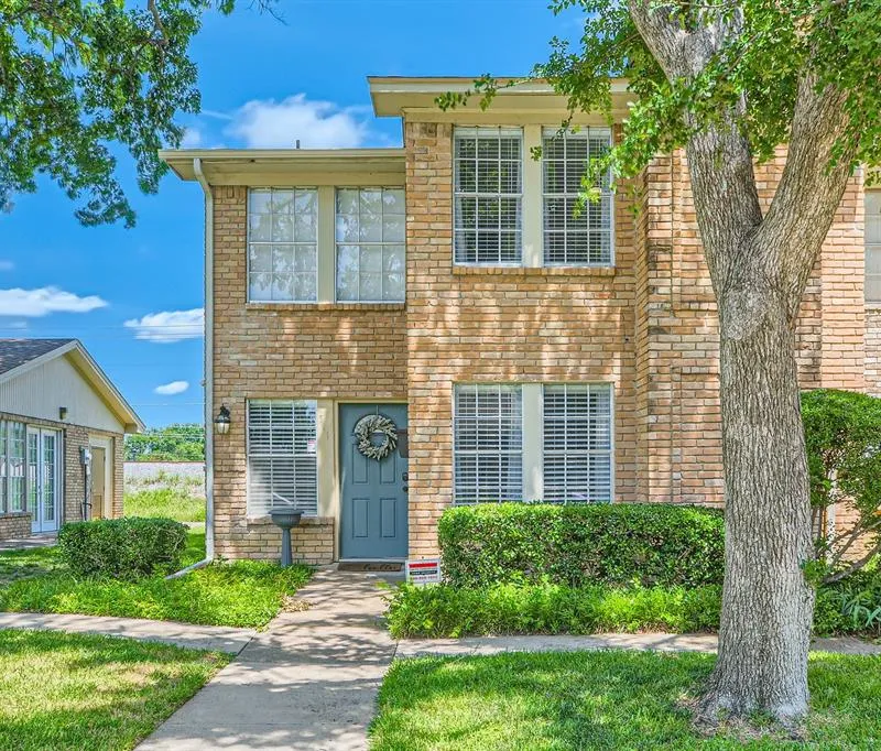511 Towne House Lane, Richardson TX 75081