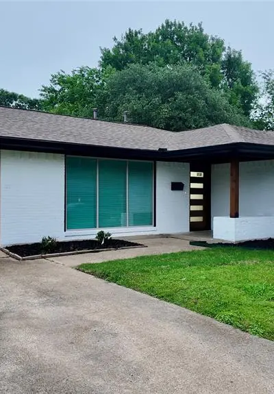11343 Lippitt Avenue, Dallas TX 75218 - Photo 4