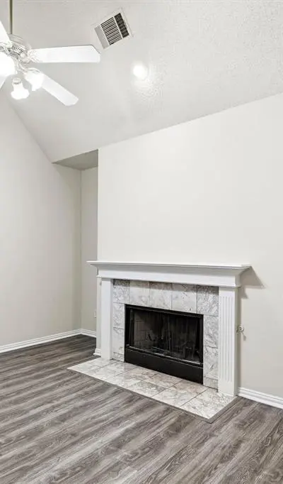 306 Santa Fe Trail, Irving TX 75063 - Photo 3