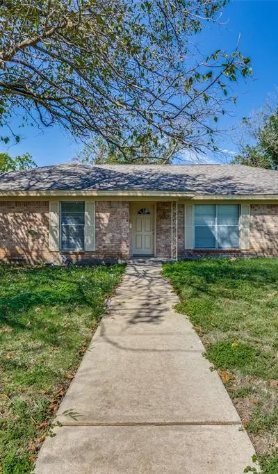 3800 Van Deman Drive, Benbrook TX 76116
