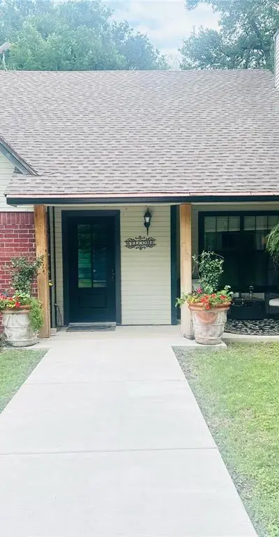 1229 Epps Road, Palmer TX 75152