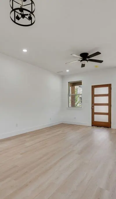 2350 Scott Street, Dallas TX 75215 - Photo 3