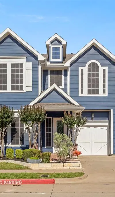 2302 Grizzly Run Lane, Euless TX 76039 - Photo 2