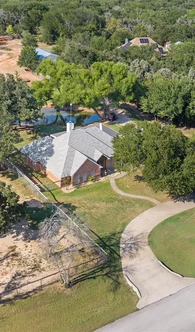 210 Saddle Club Road, Weatherford TX 76088 - Photo 5