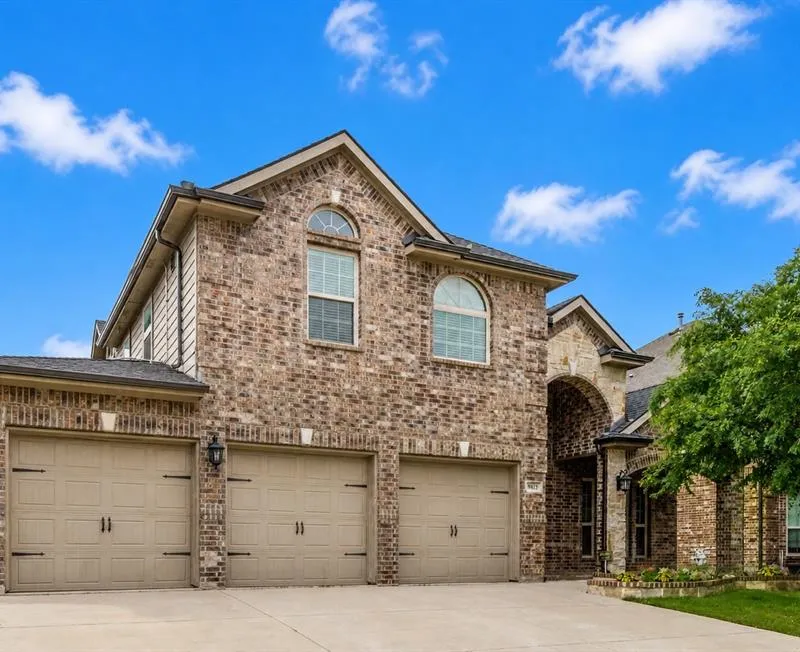 9813 Amaranth Drive, Fort Worth TX 76177