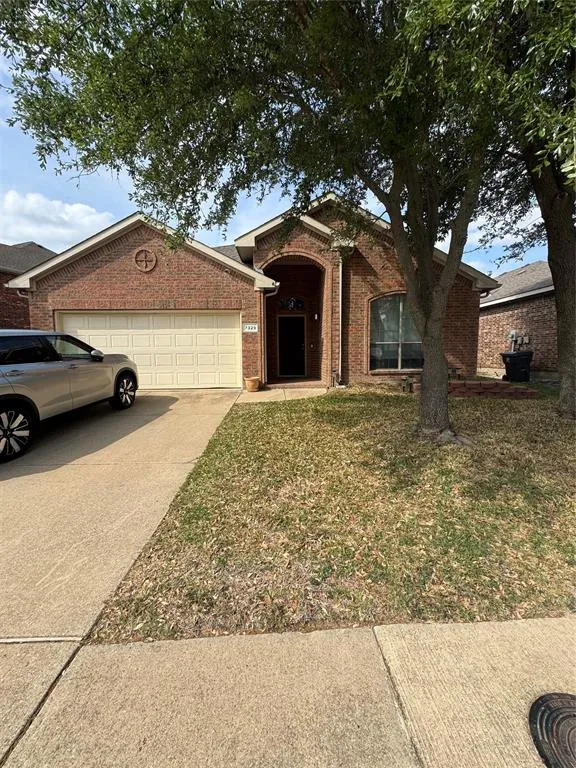 7329 Big Sky Drive, Dallas TX 75249