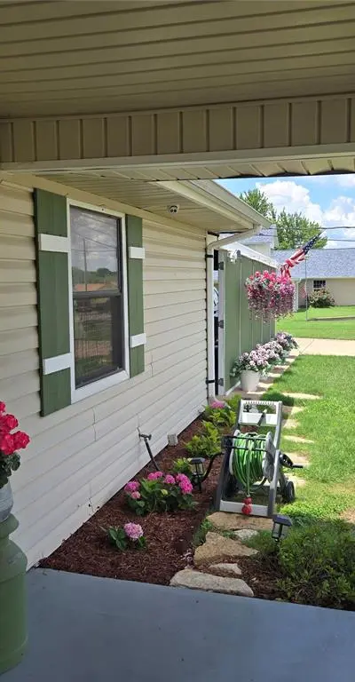 1316 E Apache Trail, Granbury TX 76048 - Photo 3