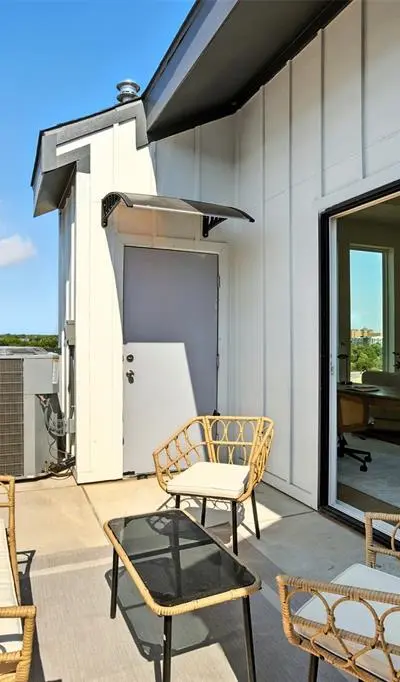 312 N Lancaster Avenue # 101, Dallas TX 75203 - Photo 5