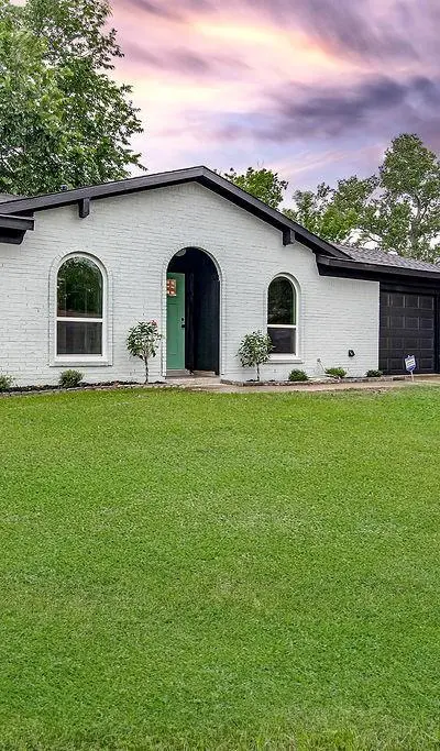 7424 Van Natta Lane, Fort Worth TX 76112 - Photo 2