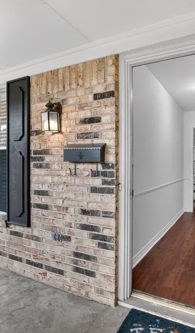 2132 Sandy Lane, Irving TX 75060 - Photo 3