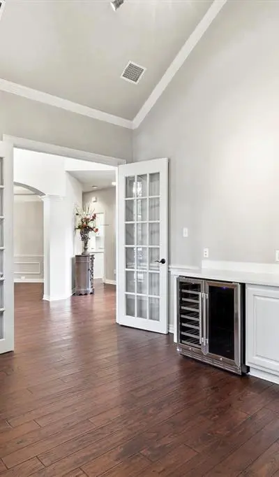 5800 Kingsbrook Drive, Plano TX 75093 - Photo 4
