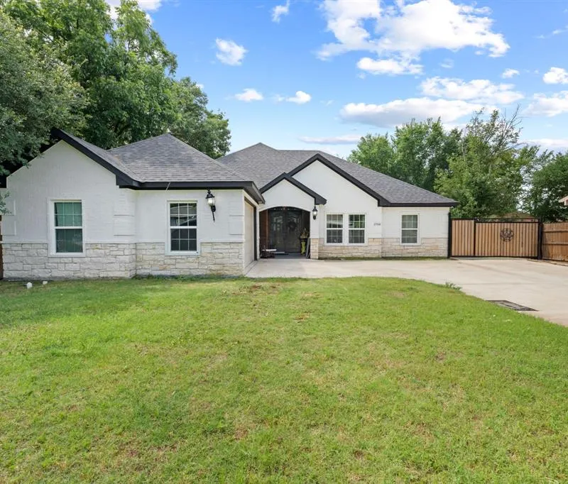 3708 Columbine Drive, Everman TX 76140