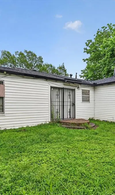 7960 Olusta Drive, Dallas TX 75217 - Photo 5