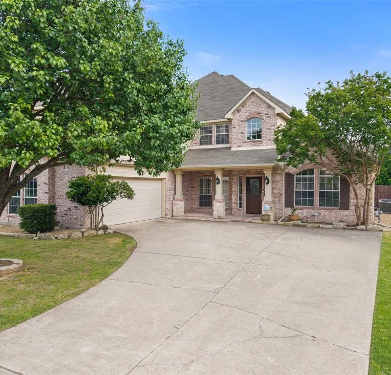 5912 Crestberry Lane, Sachse TX 75048