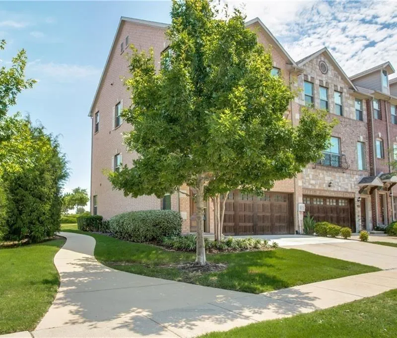 1531 Biltmore Lane, Irving TX 75063