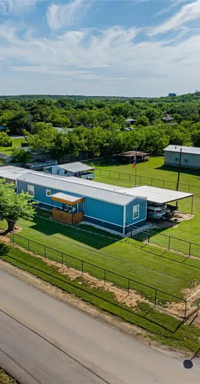 703 N Harvey Street, Breckenridge TX 76424