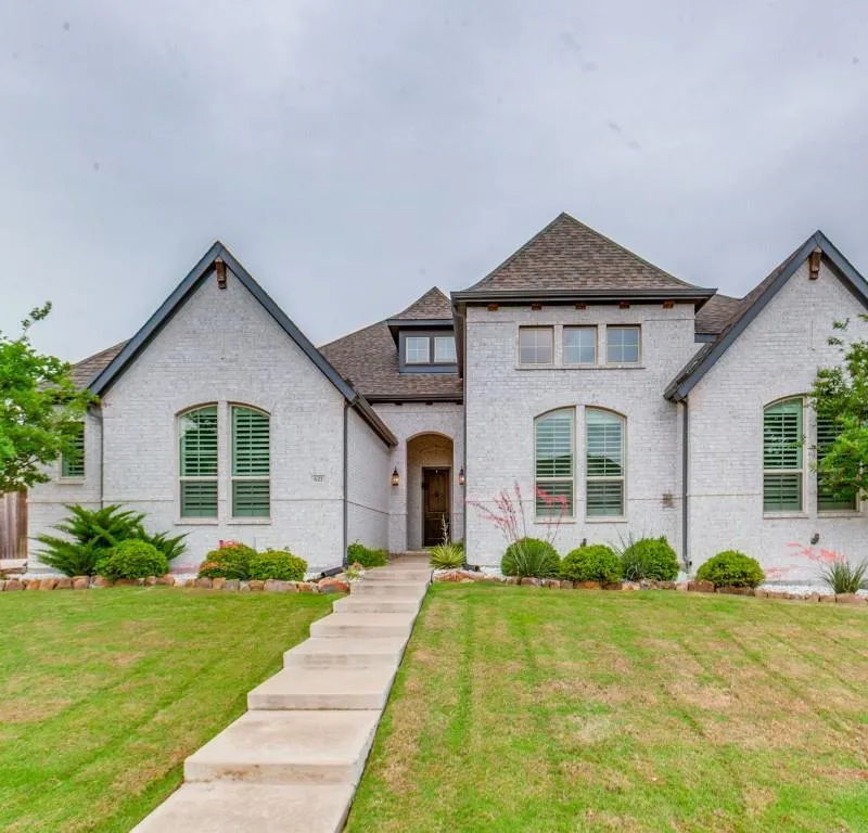 621 Sassy Drive, Murphy TX 75094