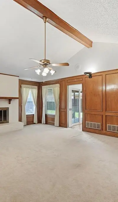 1100 Purdue Drive, Arlington TX 76012 - Photo 4