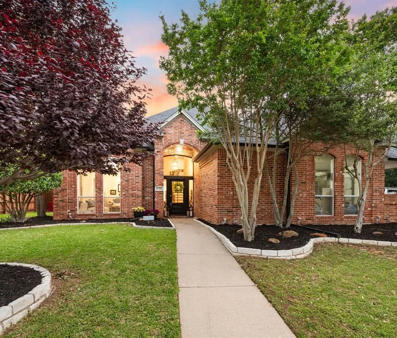 6706 Carriage Lane, Colleyville TX 76034