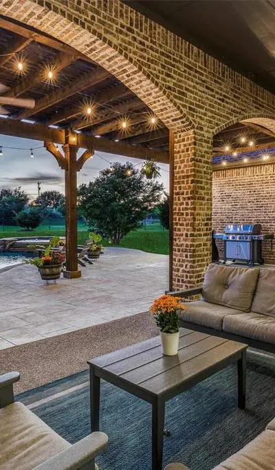 303 Strain Lane, Lucas TX 75002