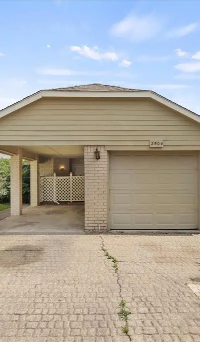 2504 Brook Hollow Court, Mesquite TX 75150