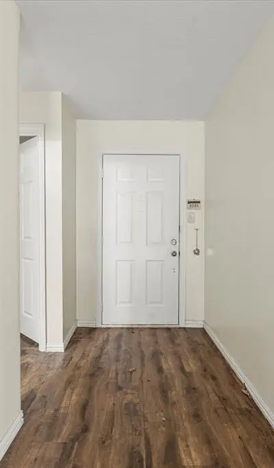 2504 Brook Hollow Court, Mesquite TX 75150 - Photo 3