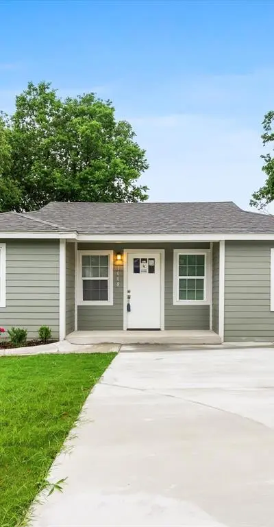 1008 Schieffer Avenue, Fort Worth TX 76110
