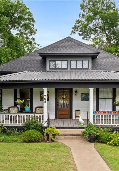 708 N Anglin Street, Cleburne TX 76031
