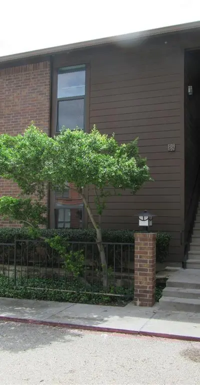 7522 Holly Hill Drive # 18, Dallas TX 75231 - Photo 2
