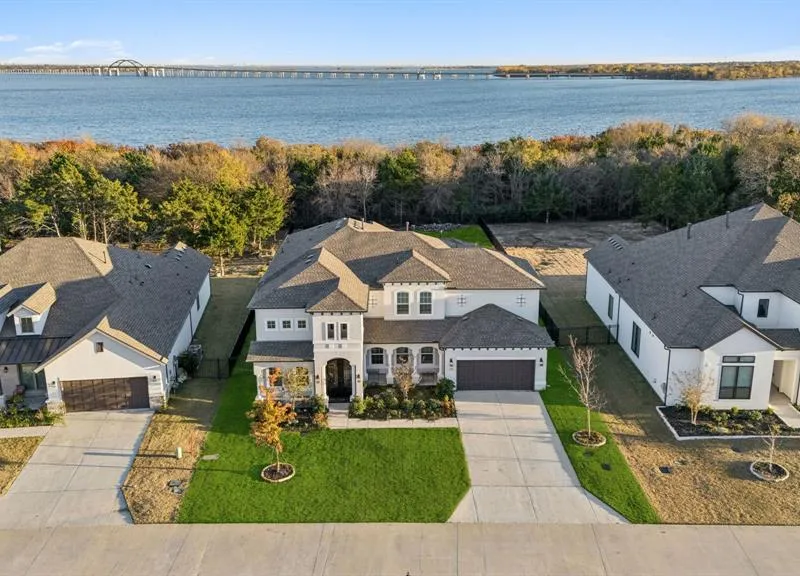 1321 Mcclintock Drive, Shady Shores TX 76208