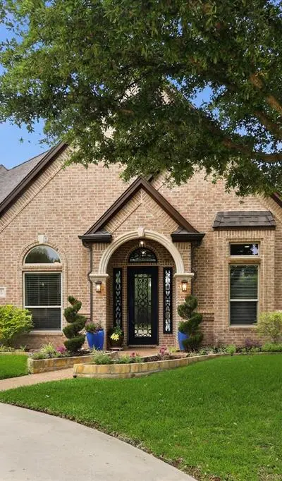 8953 Stratford Drive, North Richland Hills TX 76182