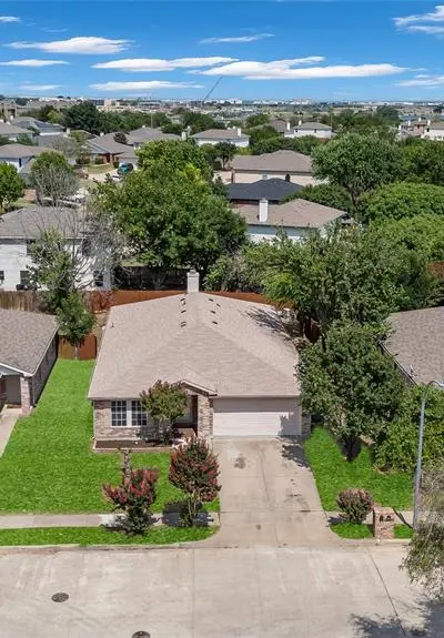 5132 Bedfordshire Drive, Fort Worth TX 76135