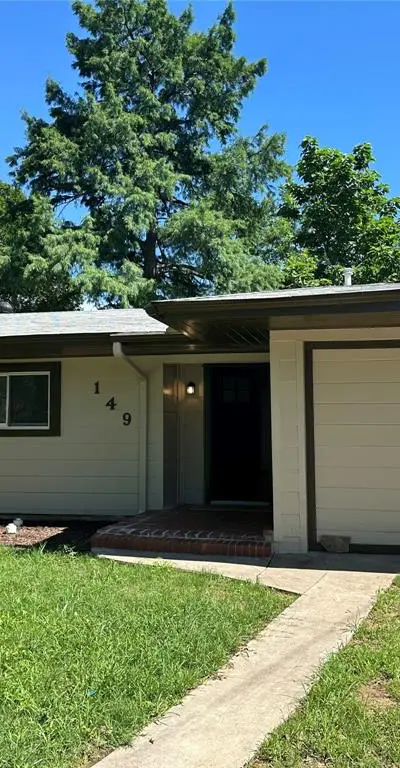 149 Parkwood Avenue, Arlington TX 76013 - Photo 4