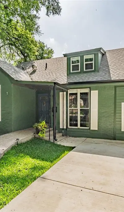 1419 Ramsey Avenue, Dallas TX 75216 - Photo 2