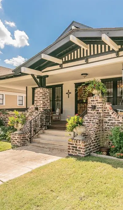 2238 College Avenue, Fort Worth TX 76110 - Photo 2