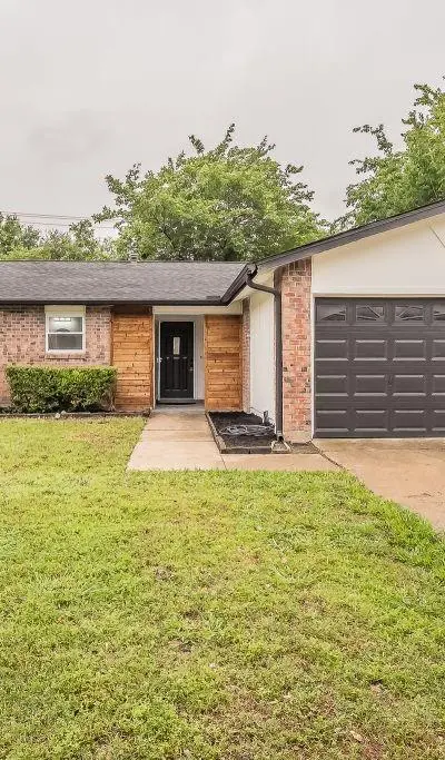 1108 Georgetown Street, Arlington TX 76015