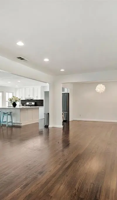 9907 Donegal Drive, Dallas TX 75218 - Photo 5