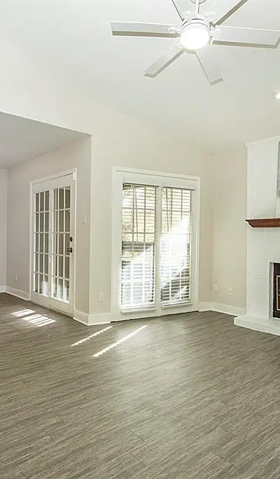1104 Riverchase Lane # 204, Arlington TX 76011