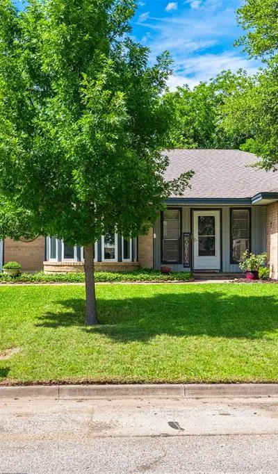 6737 Fair Meadows Drive, North Richland Hills TX 76182