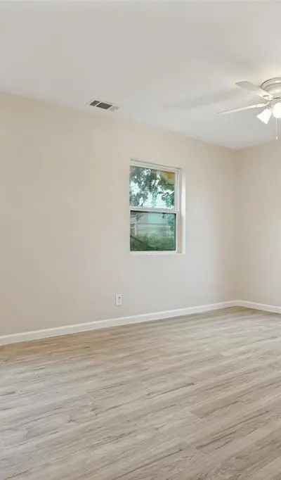 1821 Overhill Lane, Dallas TX 75216 - Photo 2