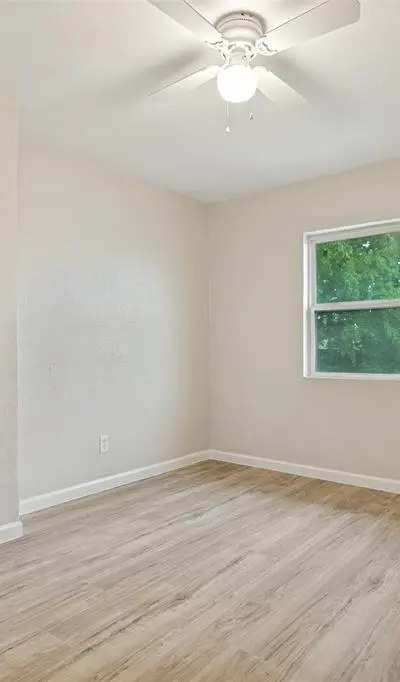 1821 Overhill Lane, Dallas TX 75216 - Photo 5