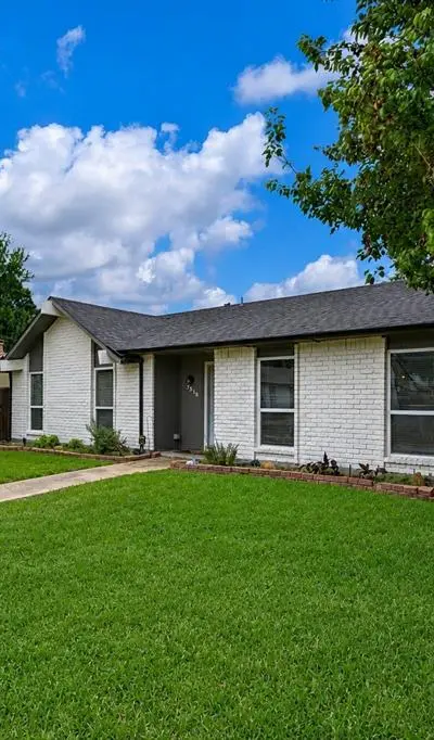 7318 Emory Oak Lane, Dallas TX 75249