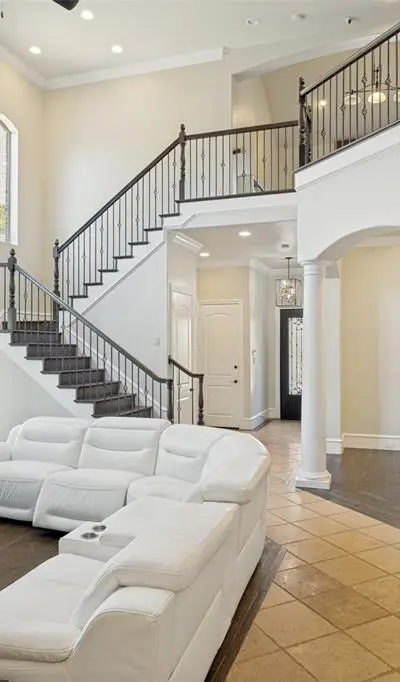 4828 Pyramid Drive, Plano TX 75093 - Photo 2