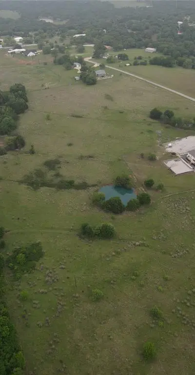 466 Belcher Road, Bowie TX 76230 - Photo 5