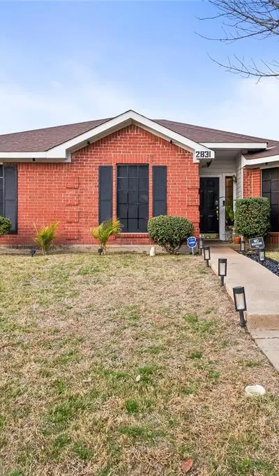 2831 Saint Johns Avenue, Lancaster TX 75146