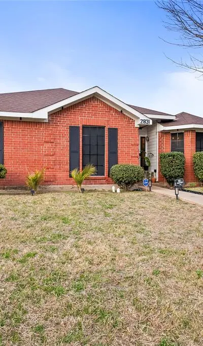 2831 Saint Johns Avenue, Lancaster TX 75146 - Photo 3