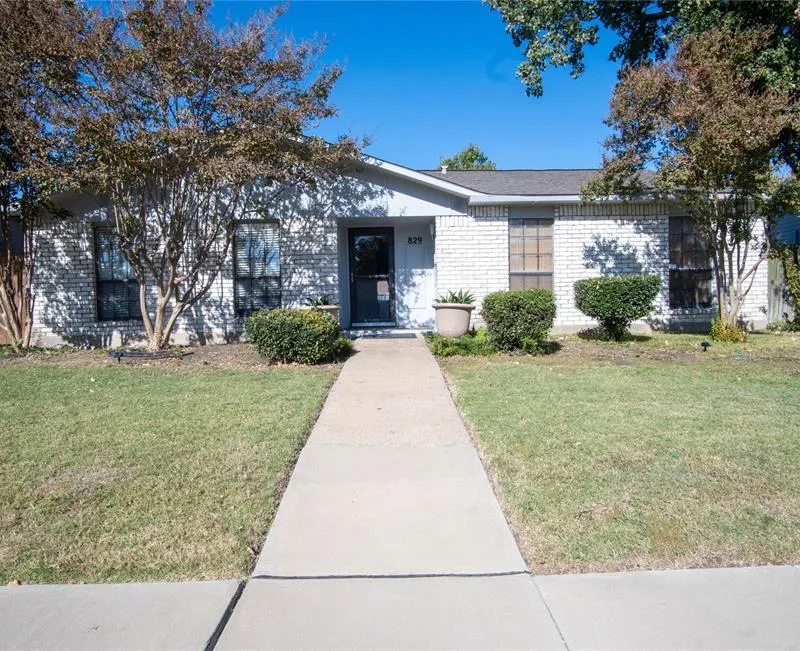 829 Cambridge Drive, Plano TX 75023